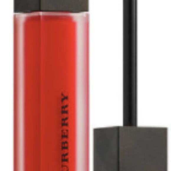 Burberry Liquid Lip Velvet Military Red - Picture 2 of 7